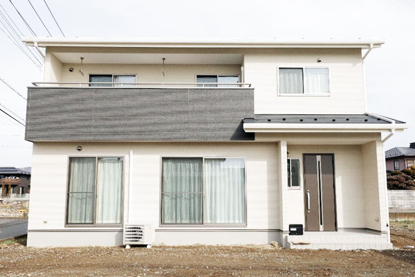 トップホームズで注文住宅を建てた山梨県のお施主様の声  老舗工務店 